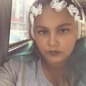 Meet your Posher, Natasha